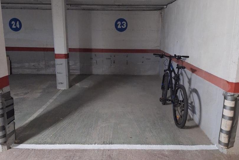 Garage for sale in Carrer Josep Llimona, 3i, Jardins de Vilafortuny- Mas d'en Bosch, Cambrils - image 1 Photo 1 of Garage for sale in Carrer Josep Llimona, 3i, Jardins de Vilafortuny- Mas d'en Bosch, Cambrils