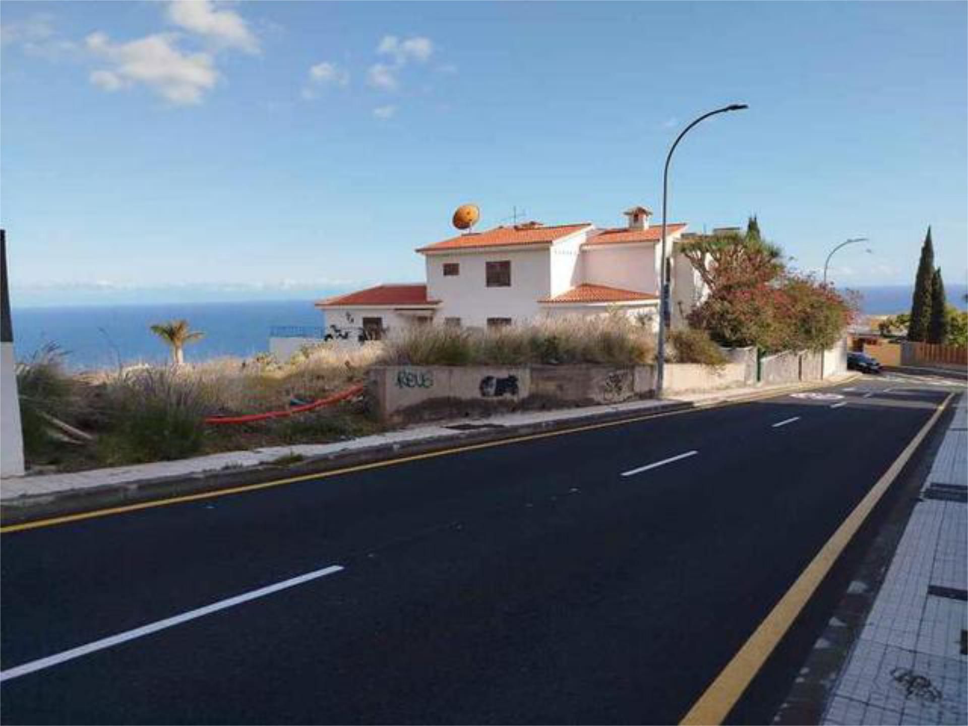 Casa adosada en venda a Centro Vista exterior de Casa adosada en venda en Santa Cruz de Tenerife Capital