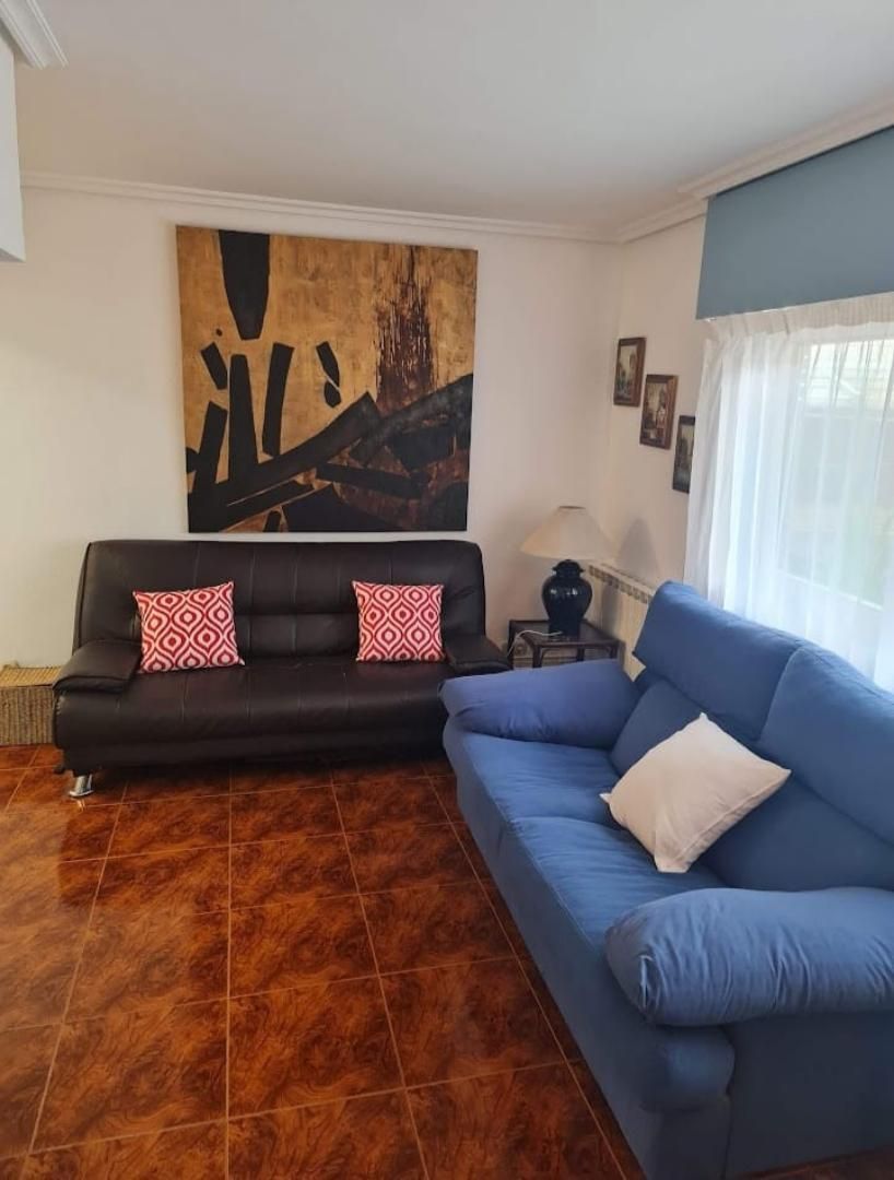 Sala de estar de Dúplex de alquiler en Hondarribia con Calefacción, Parquet y Amueblado