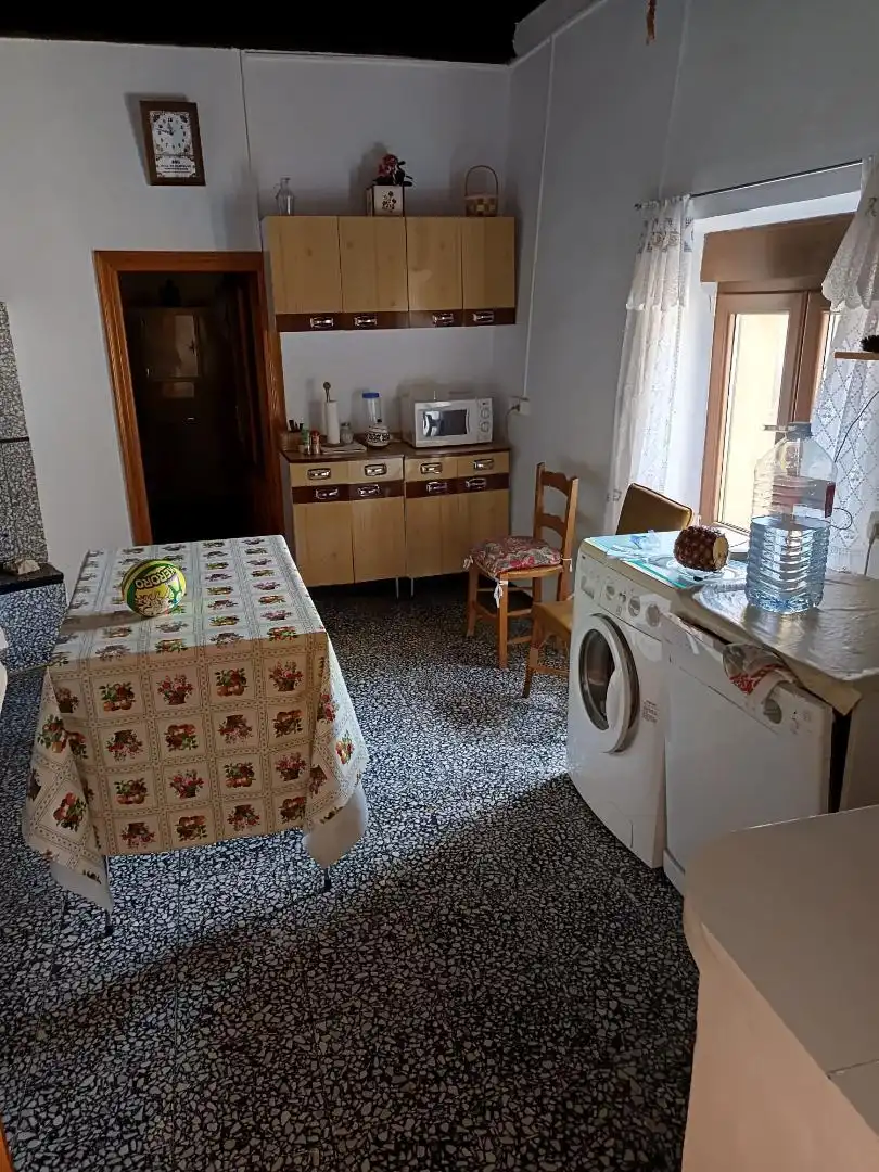 Planta baja en venta en Calle Barrial, 3, Aguilar de Campos Cocina de Planta baja en venta en Aguilar de Campos con Calefacción, Trastero y Amueblado