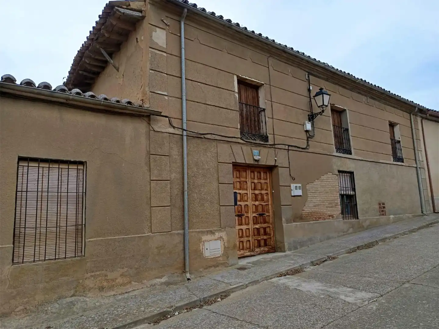 Planta baja en venta en Calle Barrial, 3, Aguilar de Campos Vista exterior de Planta baja en venta en Aguilar de Campos con Calefacción, Trastero y Amueblado