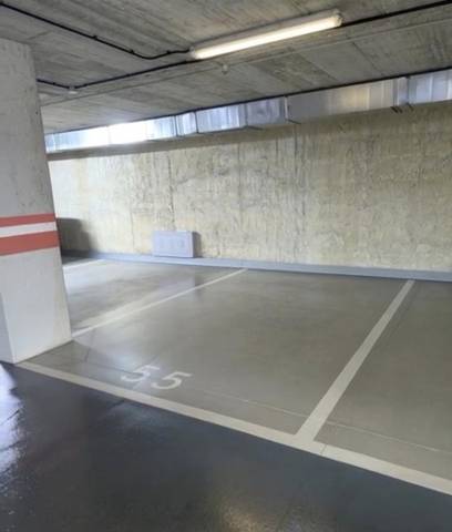 Garaje en Alquiler en Calle de Pilar, 48 en Aluche