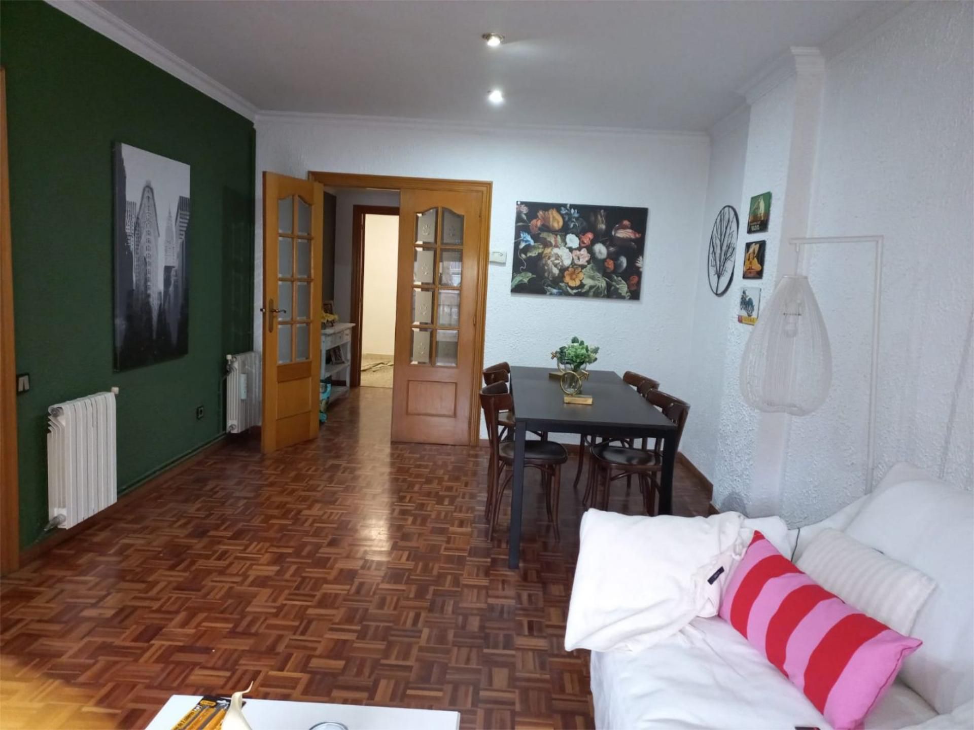 Pis en venda a Carrer de Velázquez, 9, Sant Adriá Nord Menjador de Pis en venda en Sant Adrià de Besòs amb Balcó