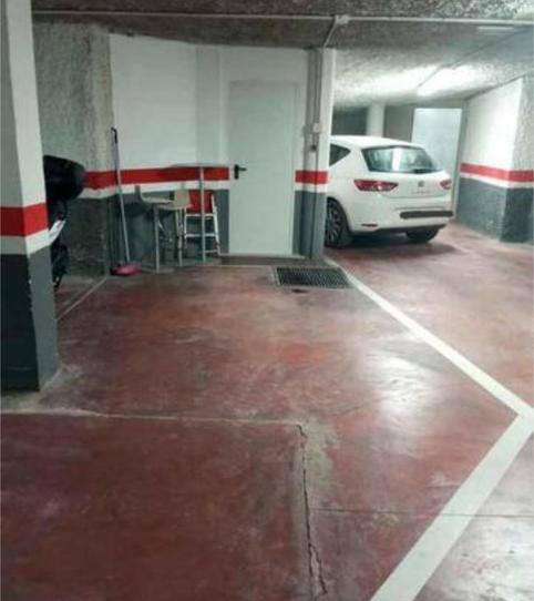 Garage to rent in Santa Bárbara, Llíria - image 2 Photo 2 of Garage to rent in Santa Bárbara, Llíria