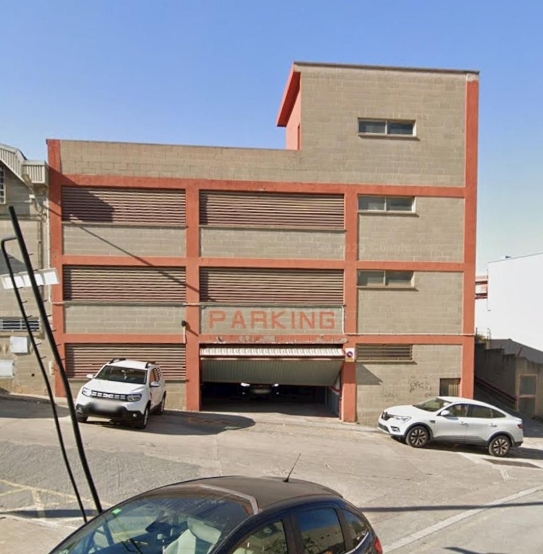 Aparcament de Garatge en venda en Sant Feliu de Llobregat