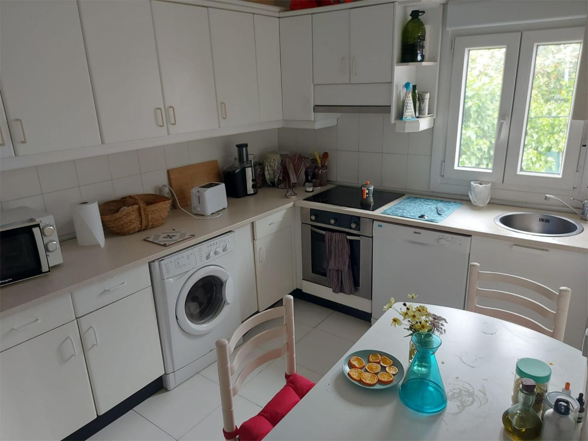 Kitchen of Flat to share in Getxo   with Heating, Furnished and Community parking