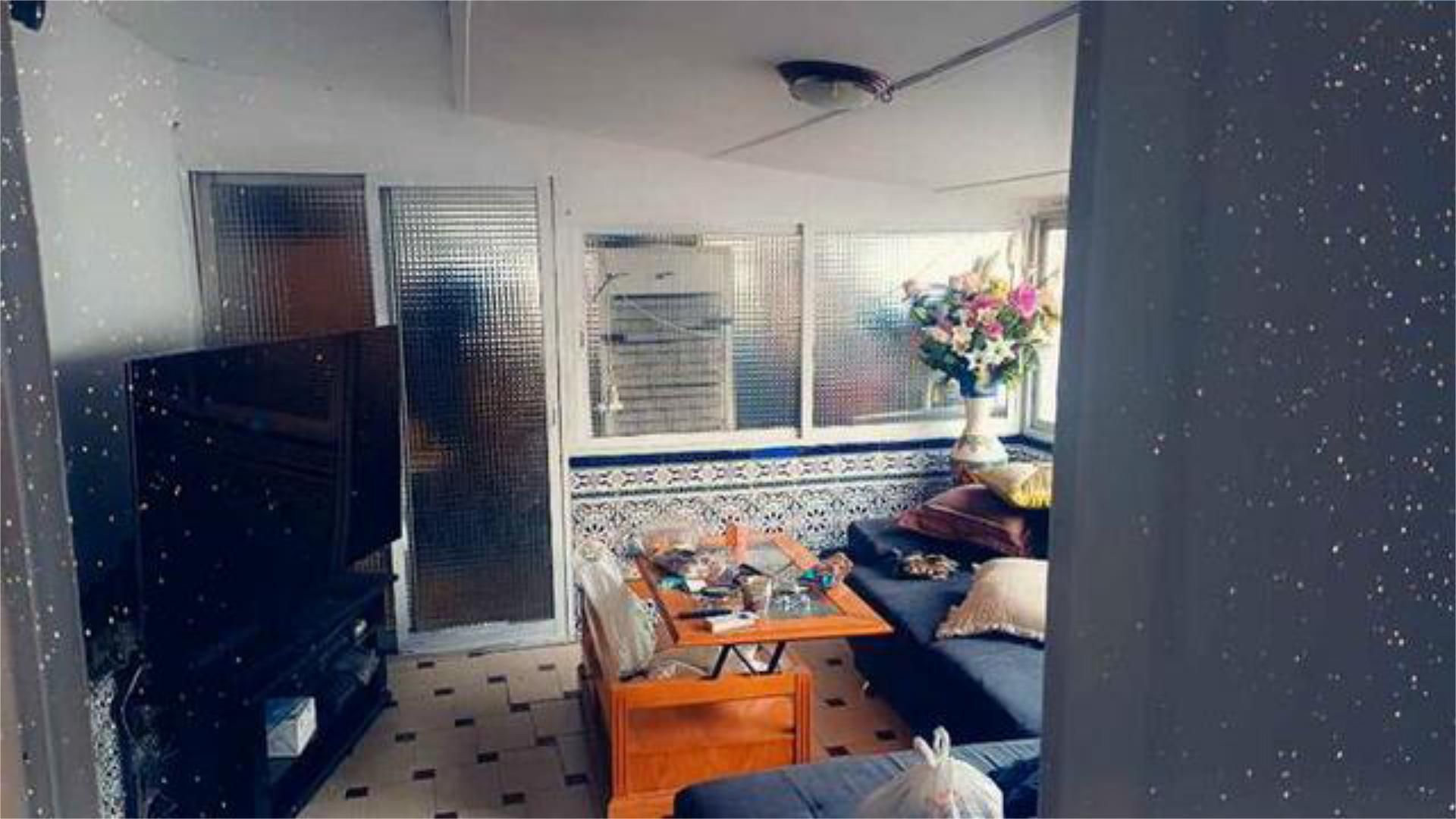 Pis en venda a Casco Antiguo Dormitori de Pis en venda en Majadahonda amb Calefacció, Terrassa i Moblat