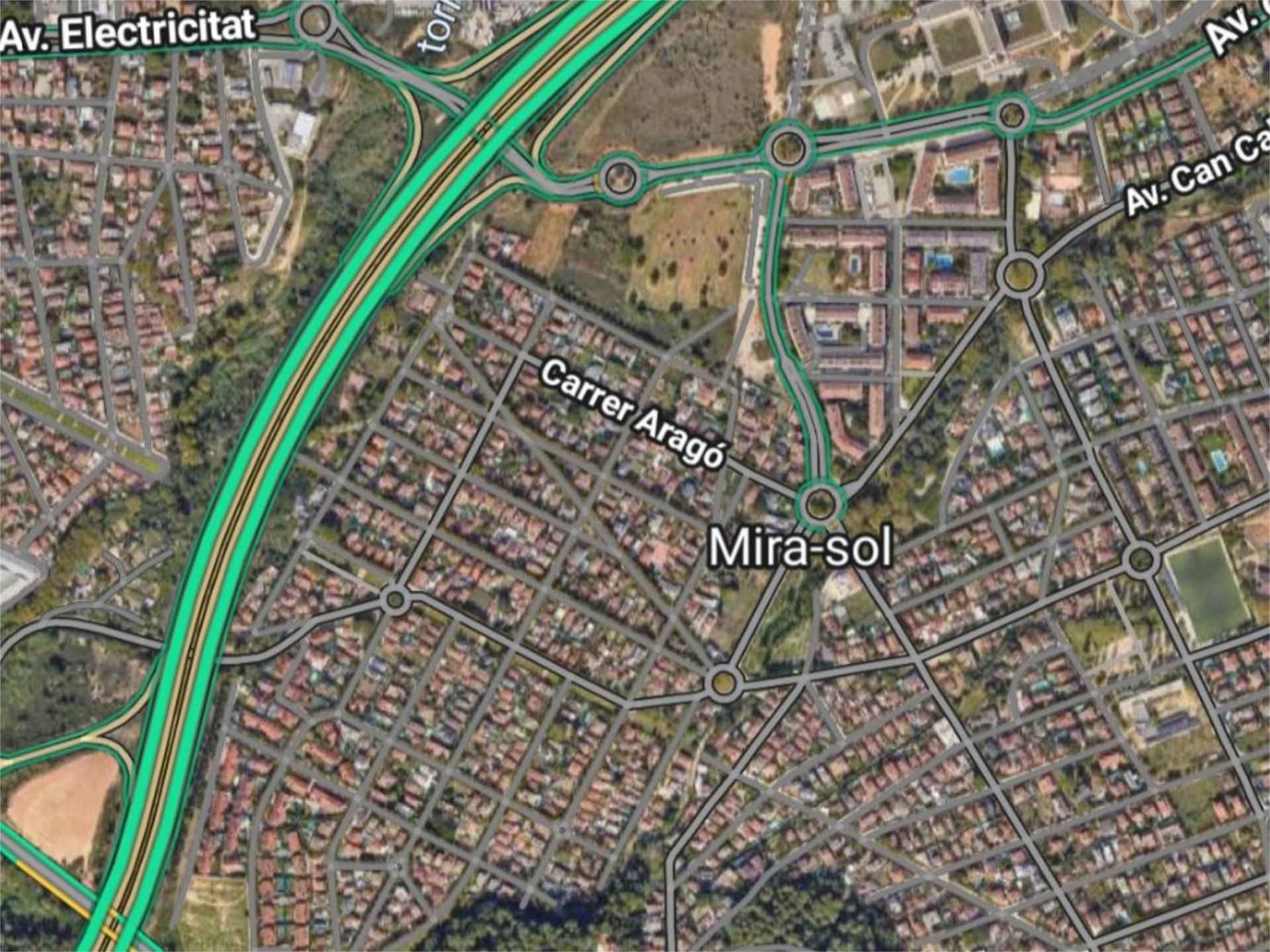 Vista exterior de Casa o xalet en venda en Sant Cugat del Vallès amb Jardí privat i Moblat