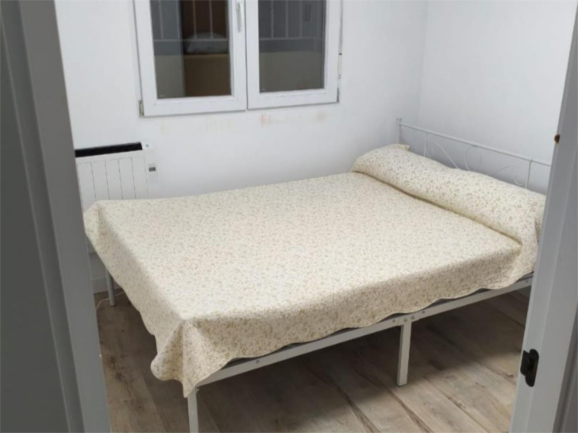 Pis per a compartir a Travesía de Toledo, 7, Camarena