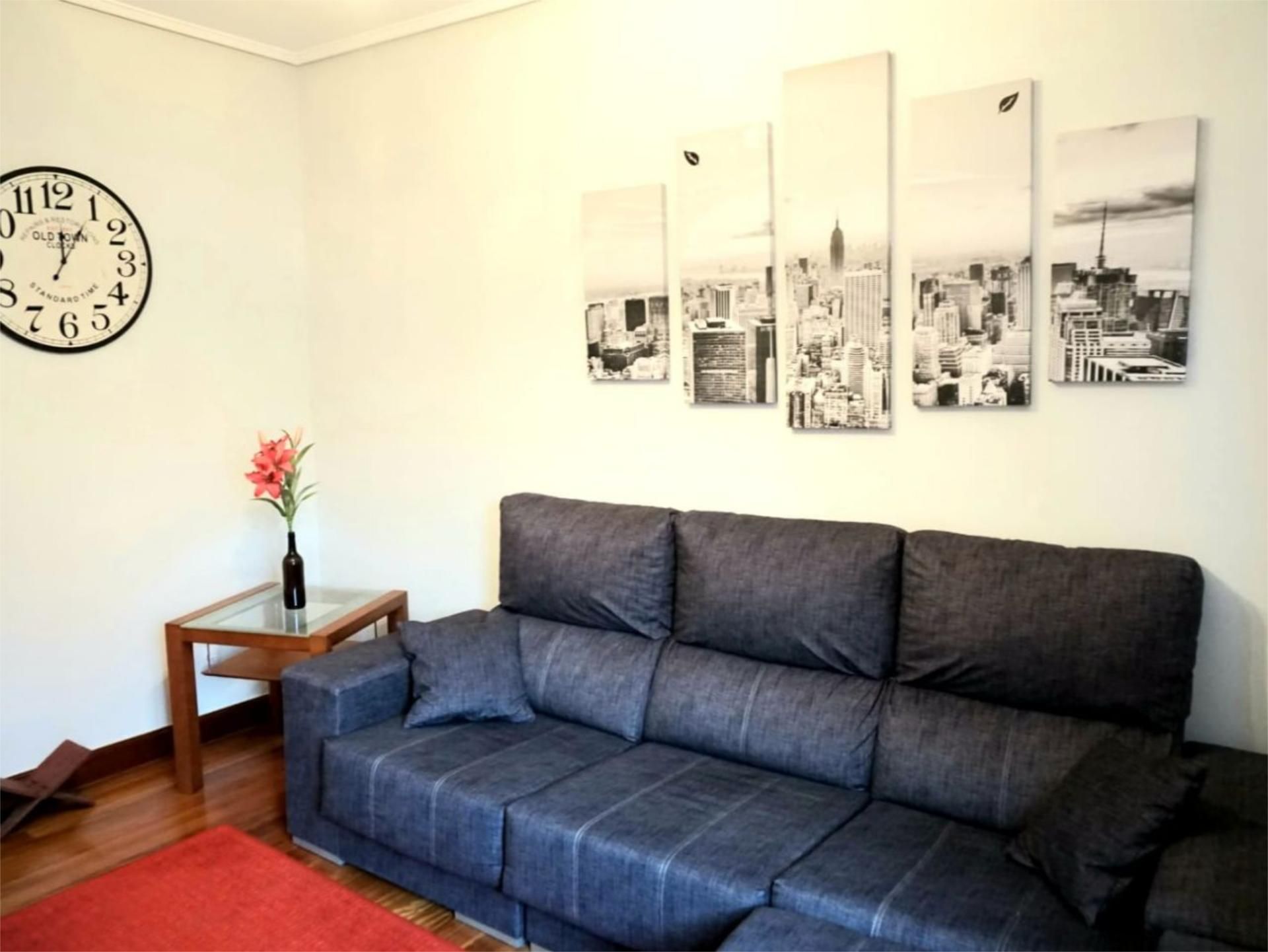 Apartament per a compartir a Leon Kalea, 15, Arteagabeitia - Retuerto - Kareaga Sala d'estar de Apartament per a compartir en Barakaldo