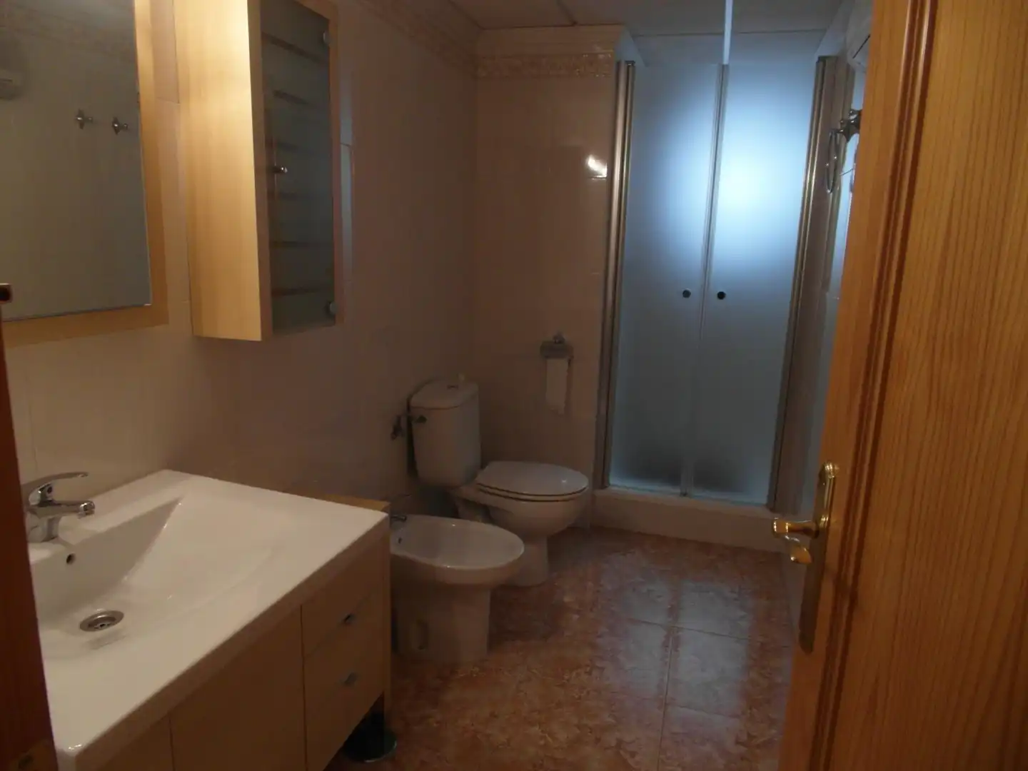 Ático en venta en Calle País Valenciano, 28, Orihuela ciudad Baño de Ático en venta en Orihuela con Aire acondicionado, Calefacción y Parquet
