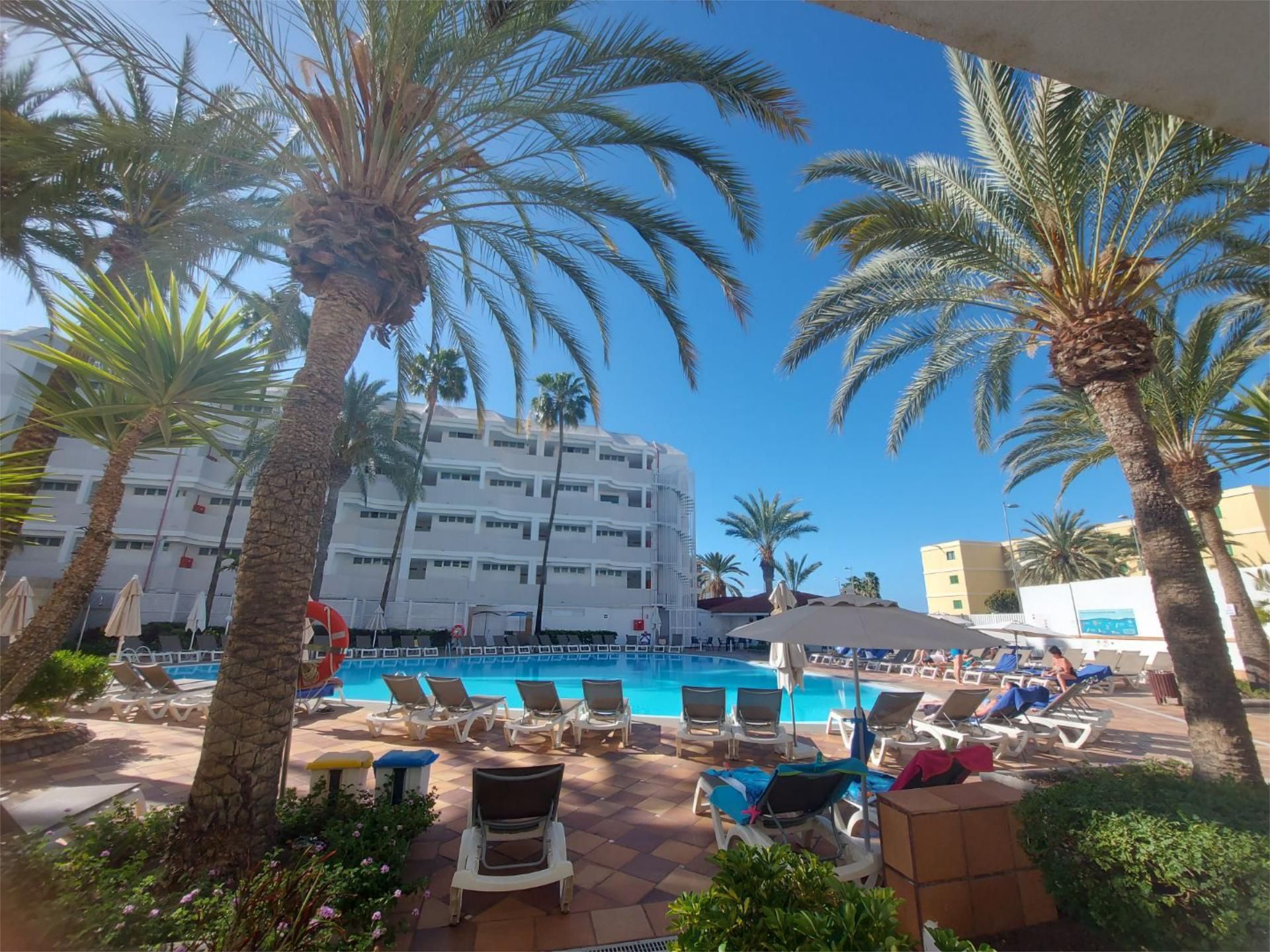 Piscina de Piso en venta en San Bartolomé de Tirajana con Aire acondicionado, Terraza y Piscina