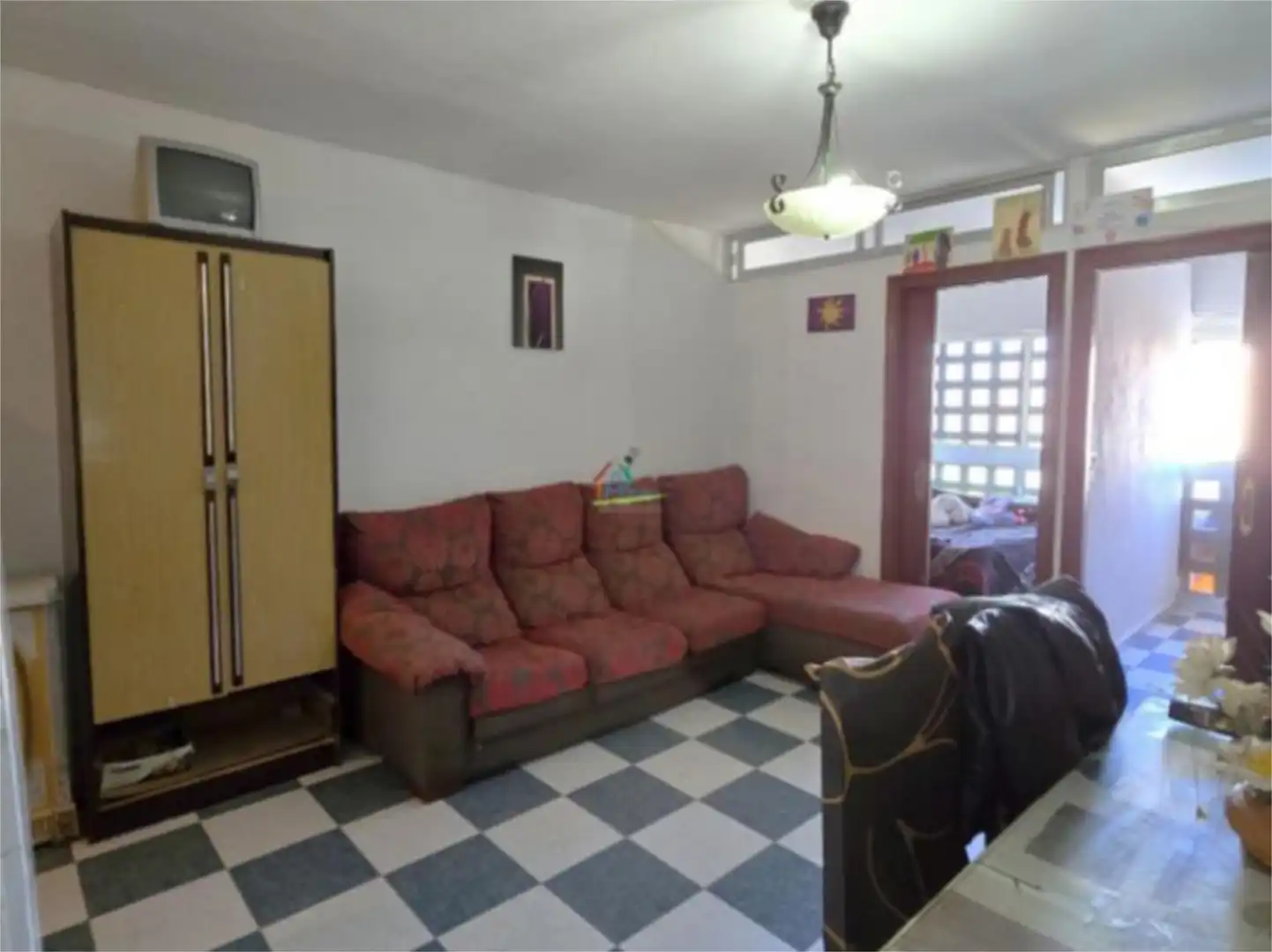 Piso en venta en Sector Halcon Peregrino, 66, Centro - Torre de la Higuera Sala de estar de Piso en venta en Almonte con Piscina y Amueblado