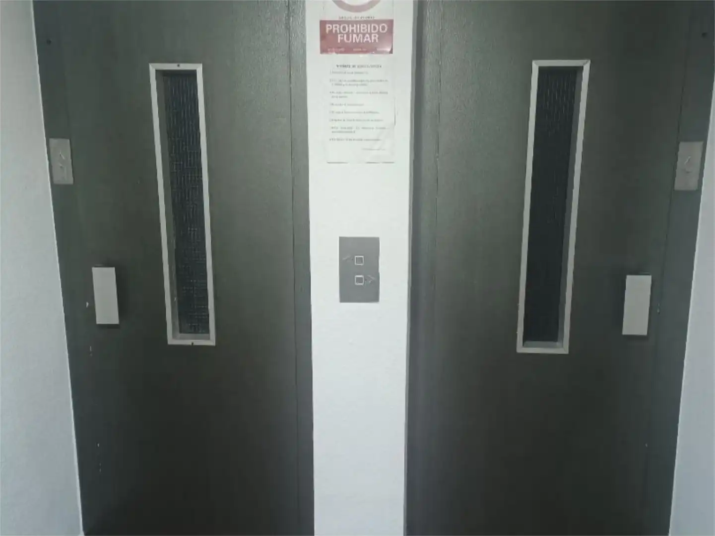 Piso en venta en Sector Halcon Peregrino, 66, Centro - Torre de la Higuera Piso en venta en Almonte con Piscina y Amueblado