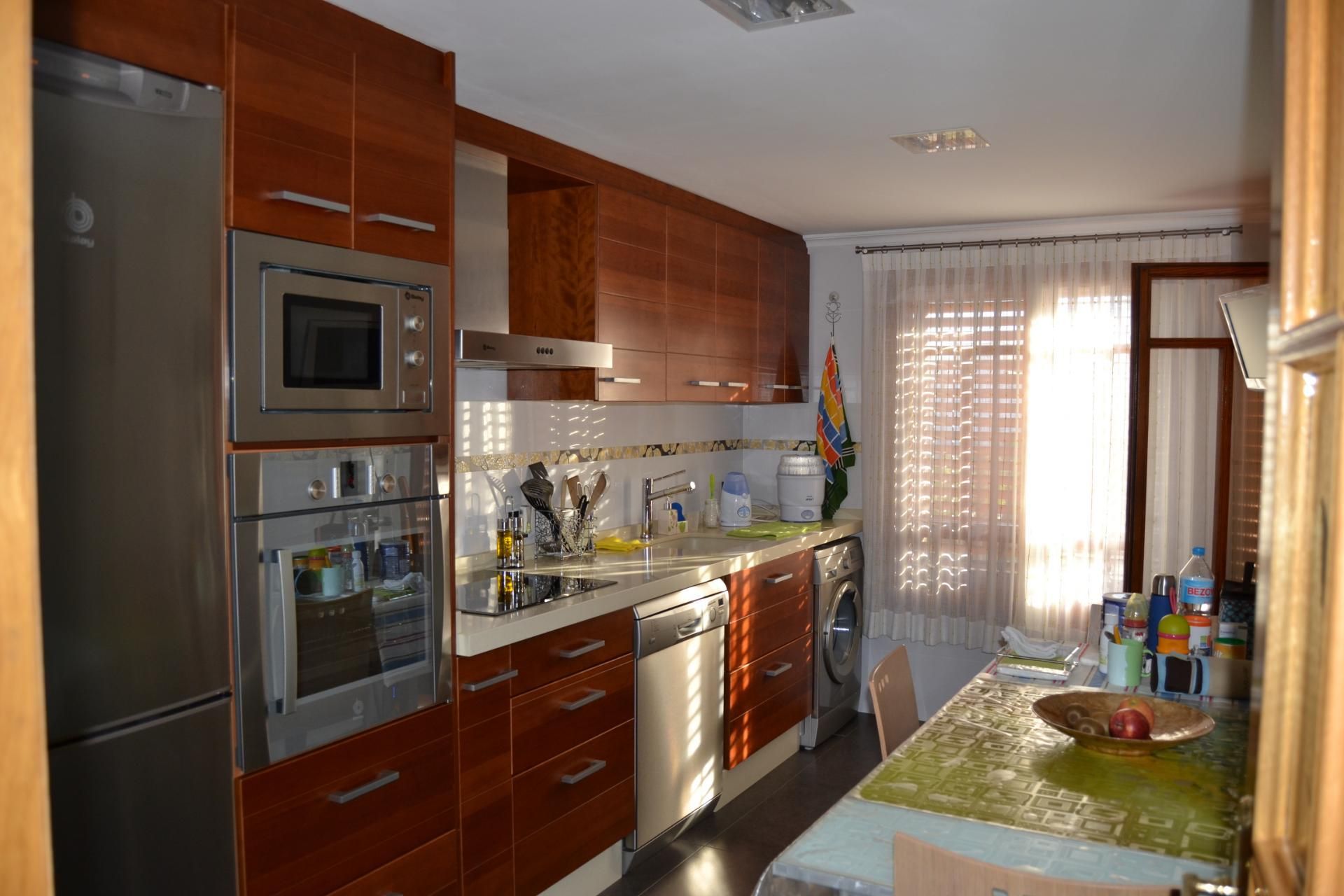 Flat for sale in Avinguda 9 D'octubre, 140, Nuevo Centro Kitchen of Flat for sale in Sagunto / Sagunt with Air Conditioner and Balcony