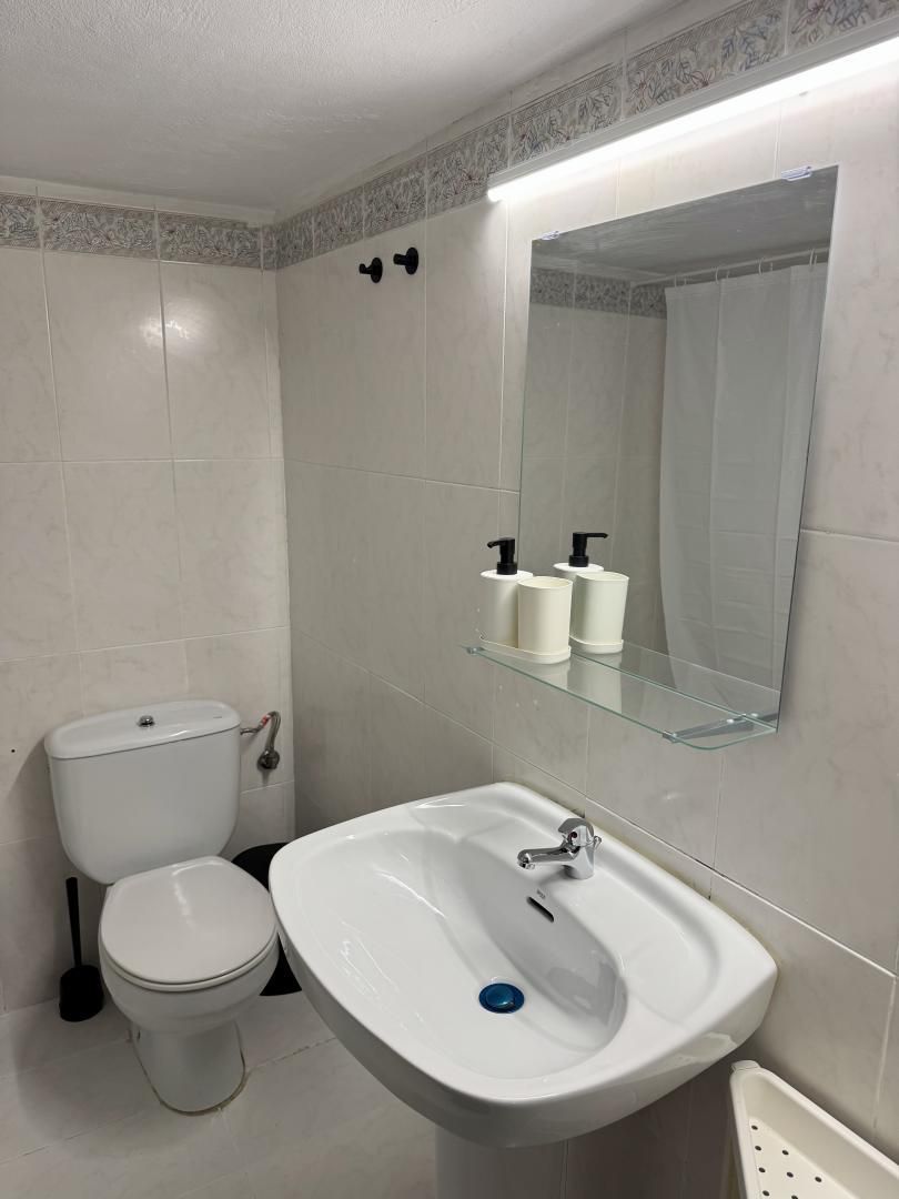 Planta baixa de lloguer a Calle las Amapolas, 58, San Enrique - Guadiaro -  Pueblo Nuevo