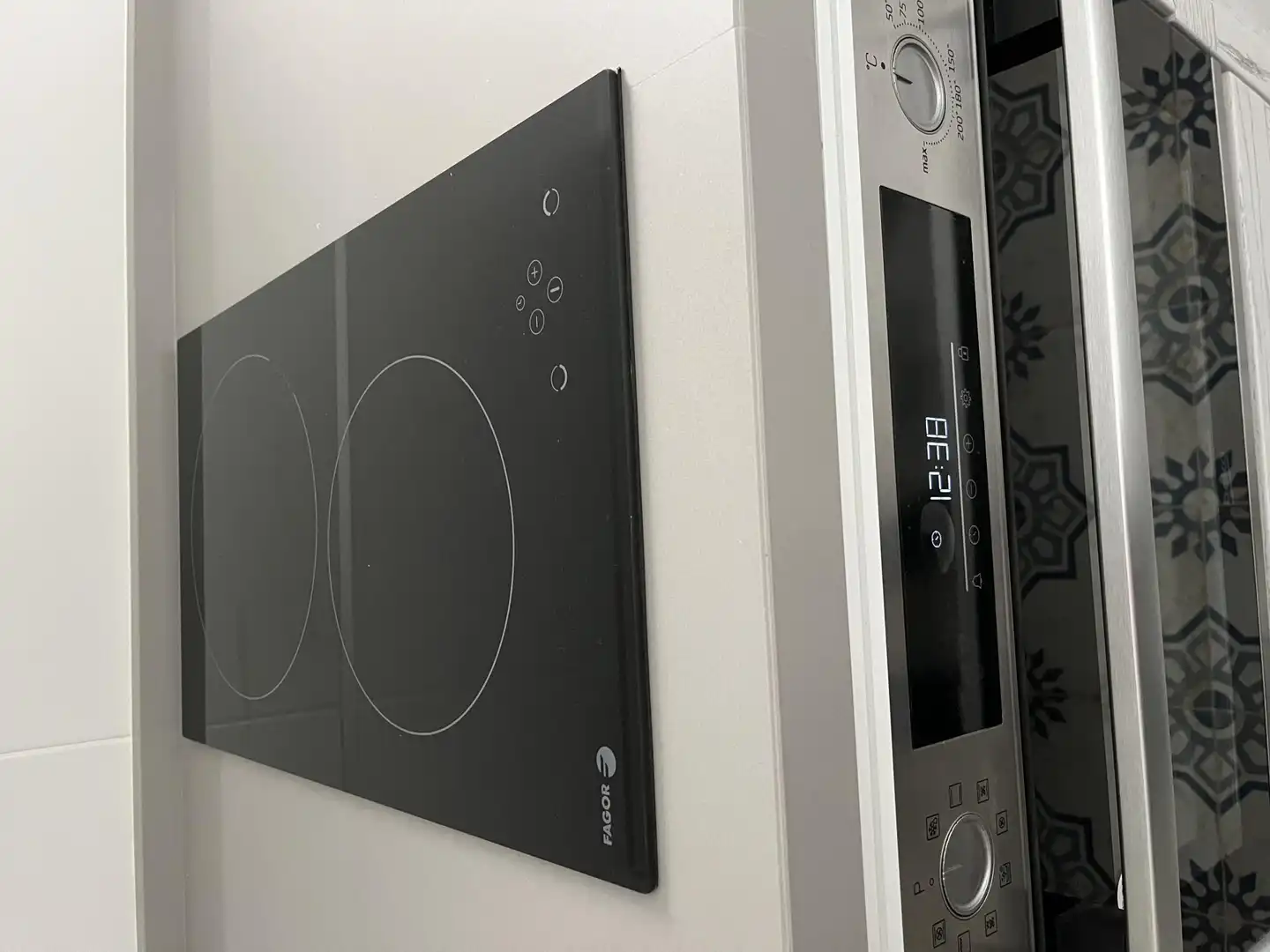Cocina de Apartamento en venta en  Granada Capital con Aire acondicionado y Balcón