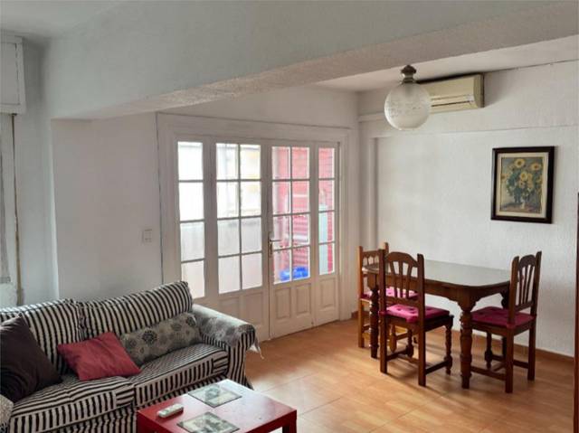 Piso en Venta en Calle Horacio Lengo, Nº19 en La Unión - Cruz de Humilladero - Los Tilos