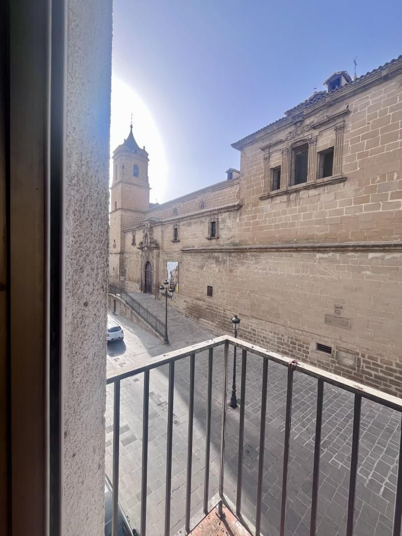Exterior view of Flat for sale in Úbeda  with Parquet flooring, Furnished and Balcony