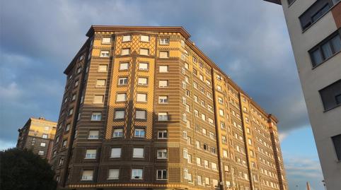 Foto 2 de Pis en venda a Calle Gutiérrez Herrero, 17, Versalles, Avilés