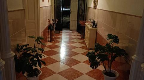 Foto 2 de Casa adosada en venta en Avenida Guardia Civil, 1, Villafranca de los Barros, Badajoz