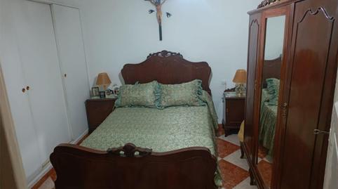 Foto 4 de Casa adosada en venta en Avenida Guardia Civil, 1, Villafranca de los Barros, Badajoz