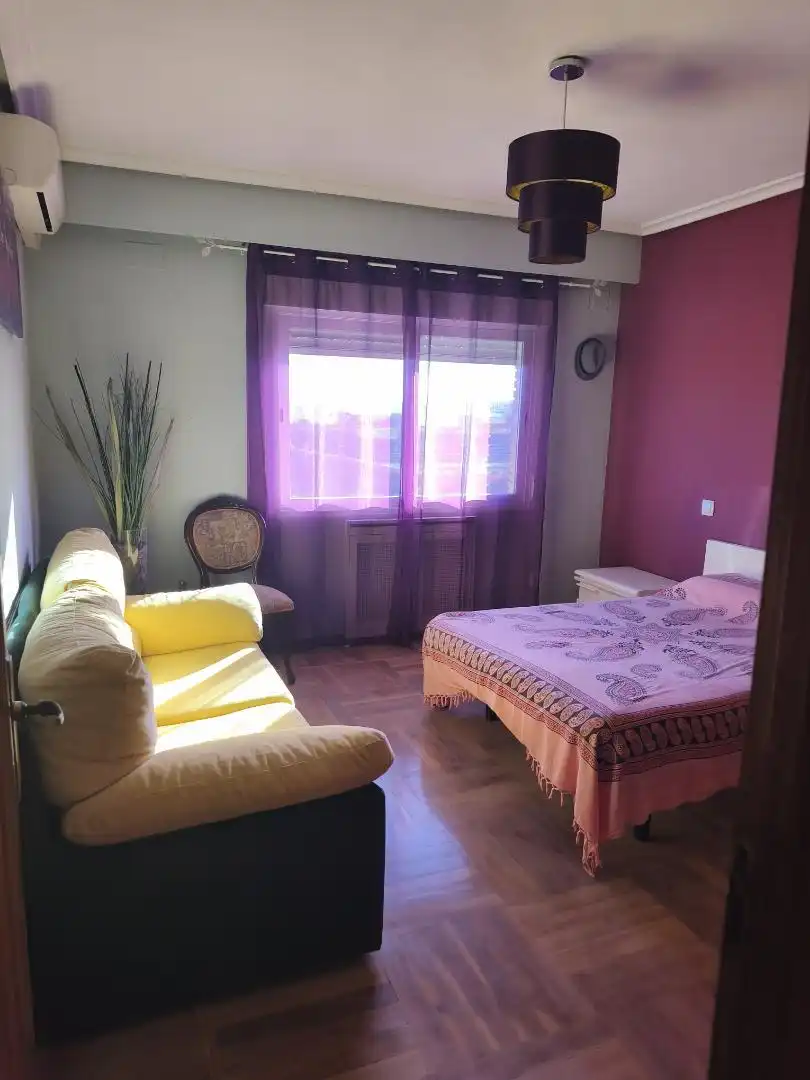 Zimmer in Calle de la Batalla del Salado, 30, Delicias Zimmer in Calle de la Batalla del Salado, 30, Delicias