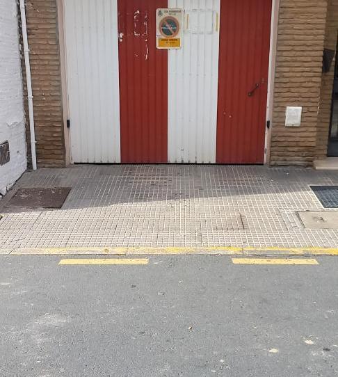 Garatge en venda a Calle Sanlúcar de Guadiana, 3, Fuentepiña, Huelva Capital - imatge 1 Foto 1 de Garatge en venda a Calle Sanlúcar de Guadiana, 3, Fuentepiña, Huelva Capital