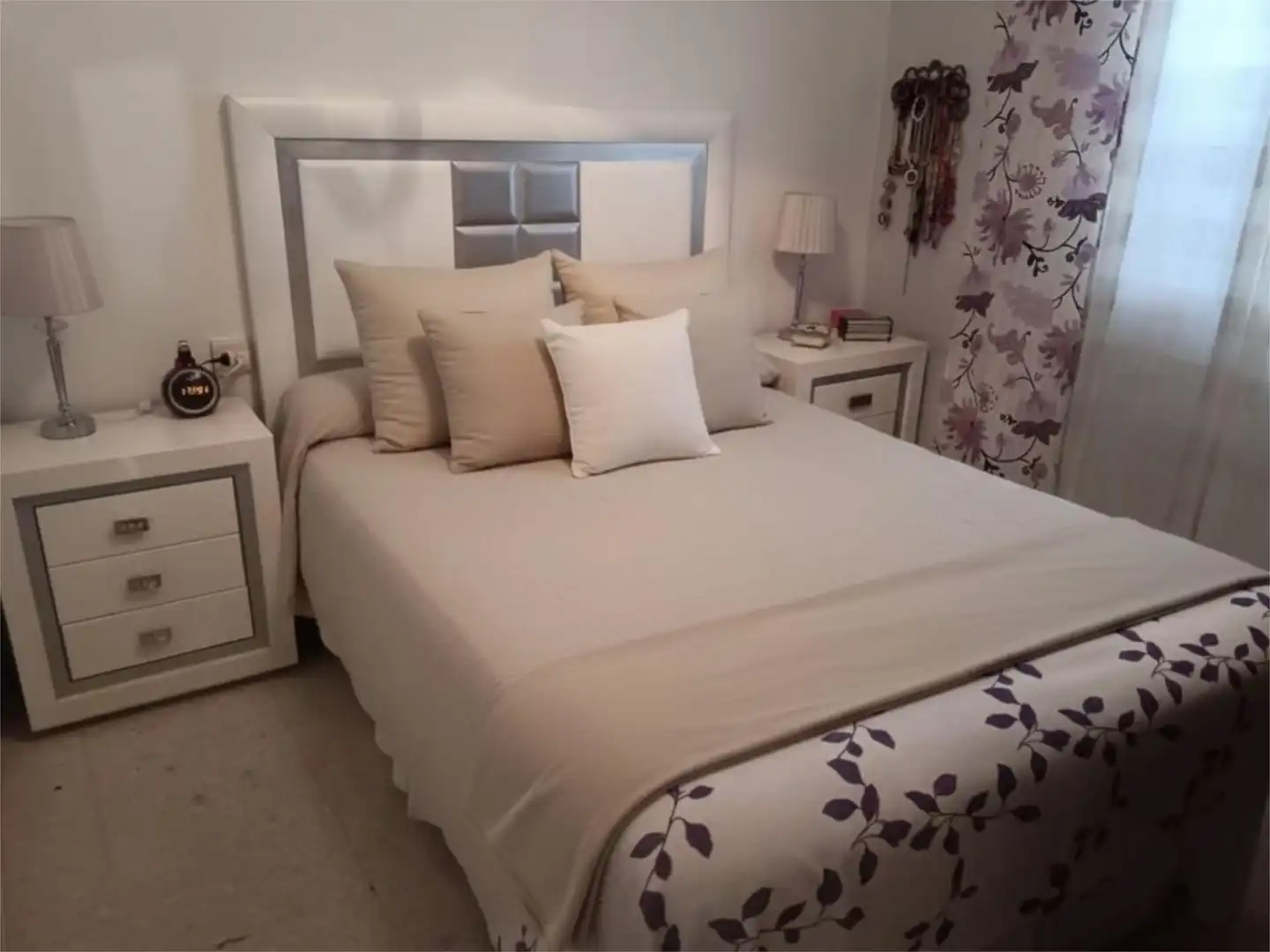 Wohnung zum Verkauf in Calle Ronda de la Manca, 13, Sta. Marina - San Andrés - San Pablo - San Lorenzo Schlafzimmer von Wohnung zum Verkauf in Córdoba mit Klimaanlage, Privatgarten und Terrasse