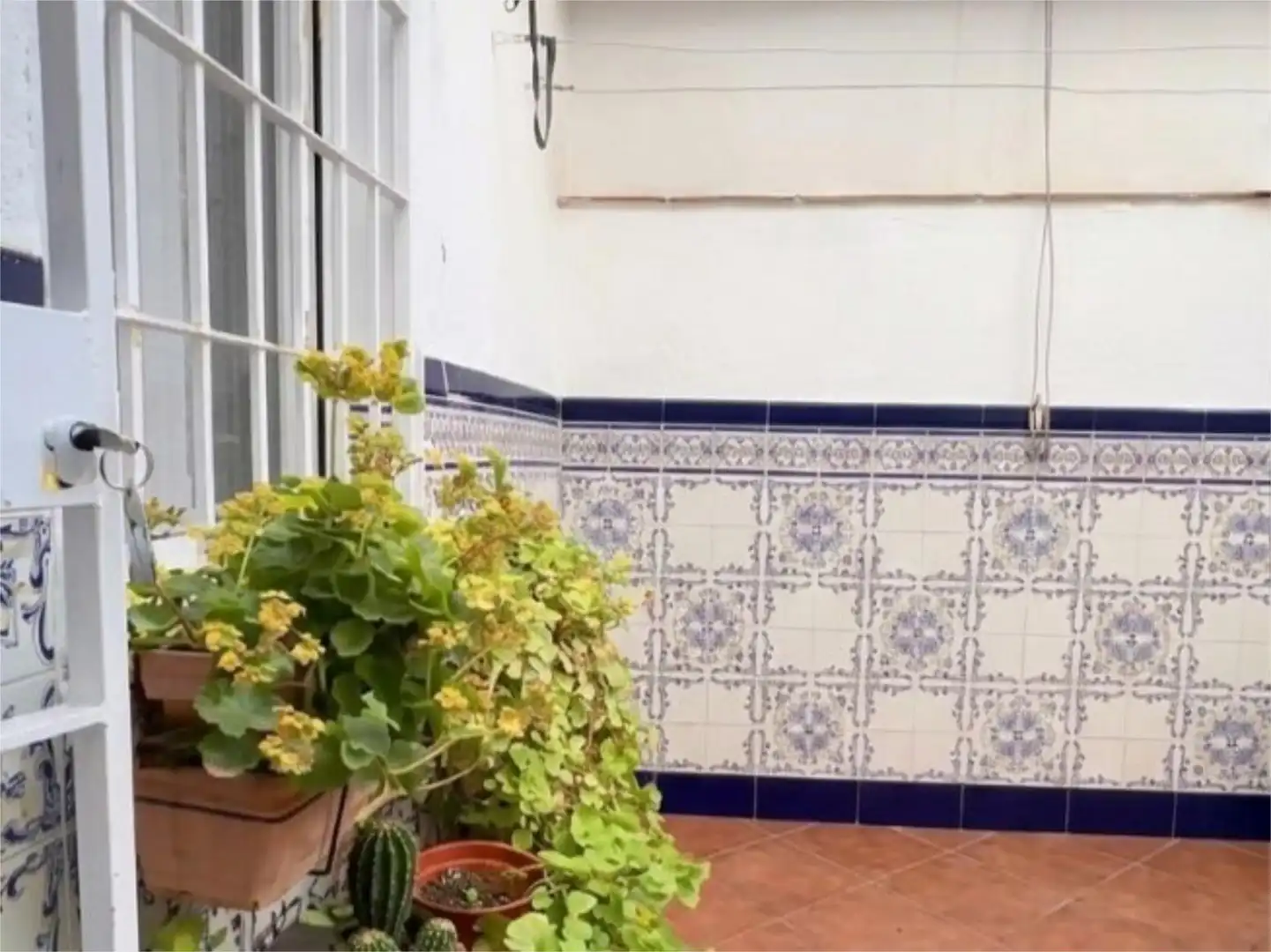 Wohnung zum Verkauf in Calle Ronda de la Manca, 13, Sta. Marina - San Andrés - San Pablo - San Lorenzo Terrasse von Wohnung zum Verkauf in Córdoba mit Klimaanlage, Privatgarten und Terrasse
