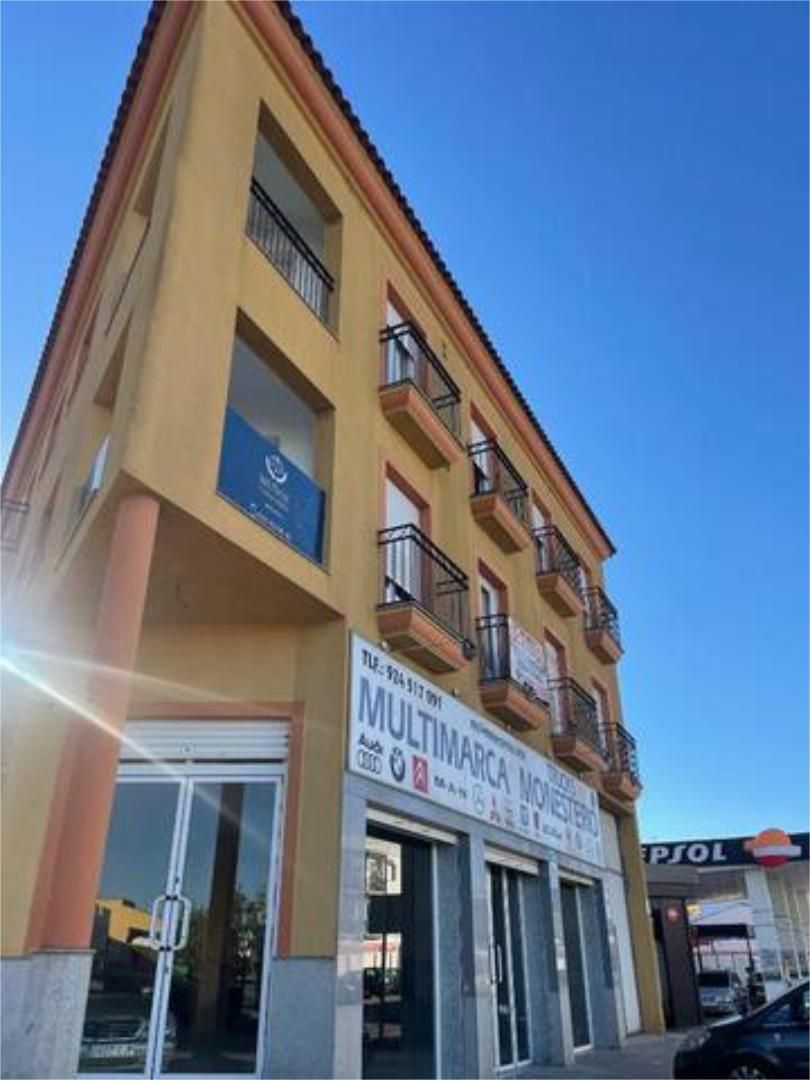 Vista exterior de Local de lloguer en Monesterio