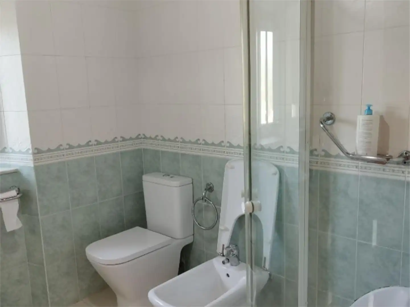 Piso en venta en Calle de Goyos, 2, A Pontenova Baño de Piso en venta en A Pontenova con Calefacción, Trastero y Amueblado