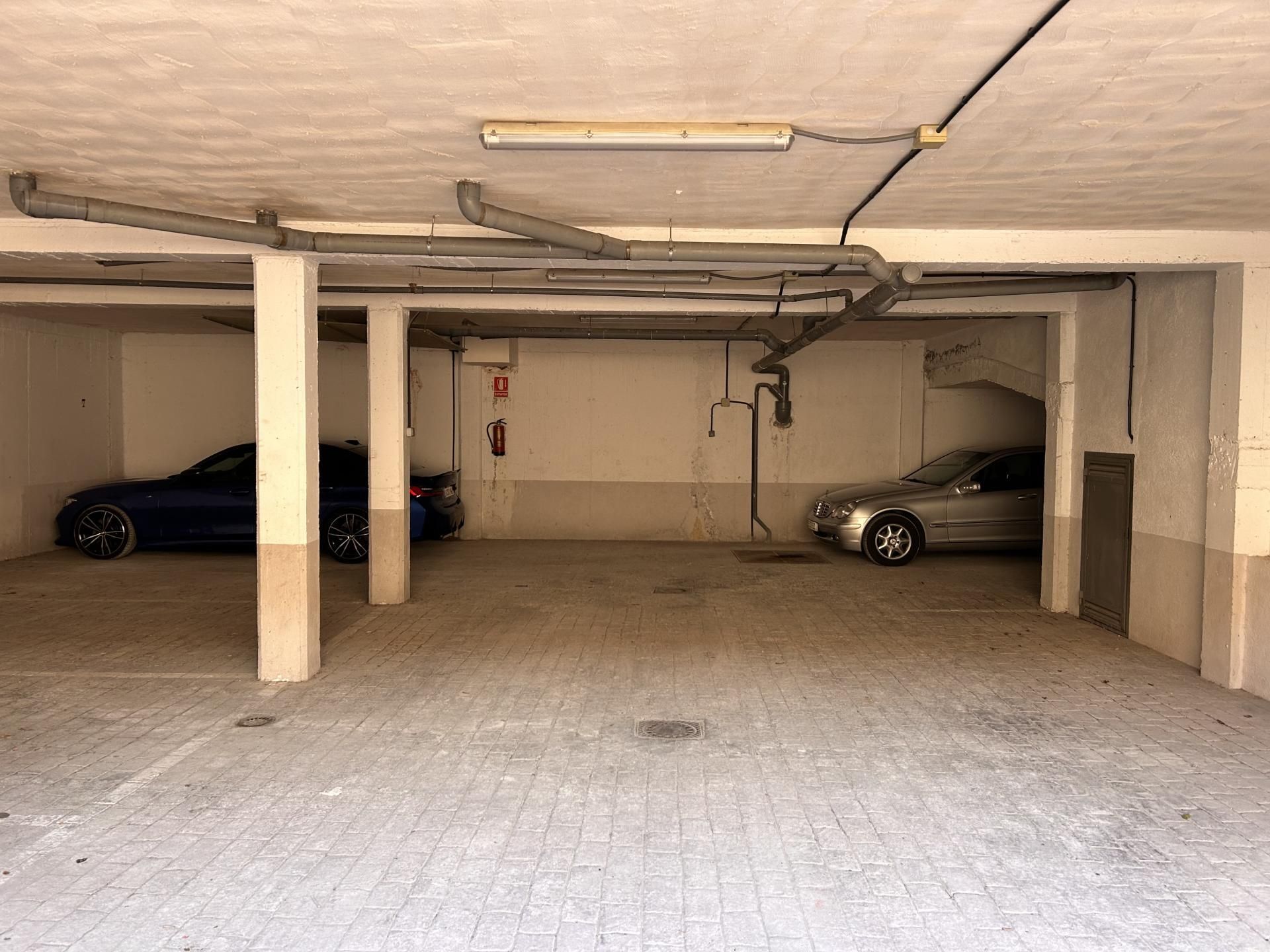 Parking of Garage to rent in El Álamo