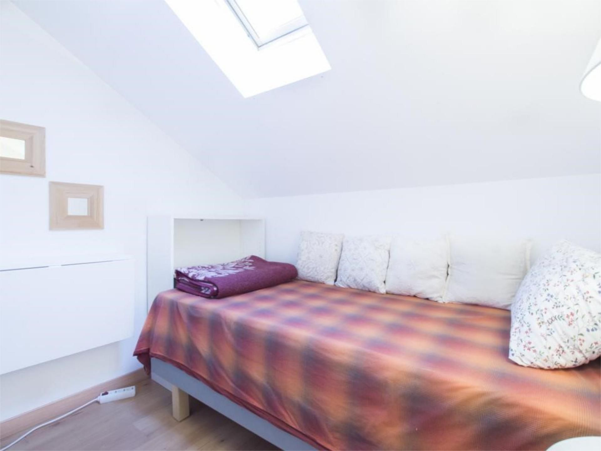 Habitación de Casa adosada para compartir en Alpedrete con Aire acondicionado, Calefacción y Parquet