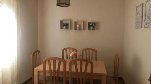 Casa adosada de alquiler en Nuevo Cáceres, Cáceres Capital - imagen 4 Foto 4 de Casa adosada de alquiler en Nuevo Cáceres, Cáceres Capital