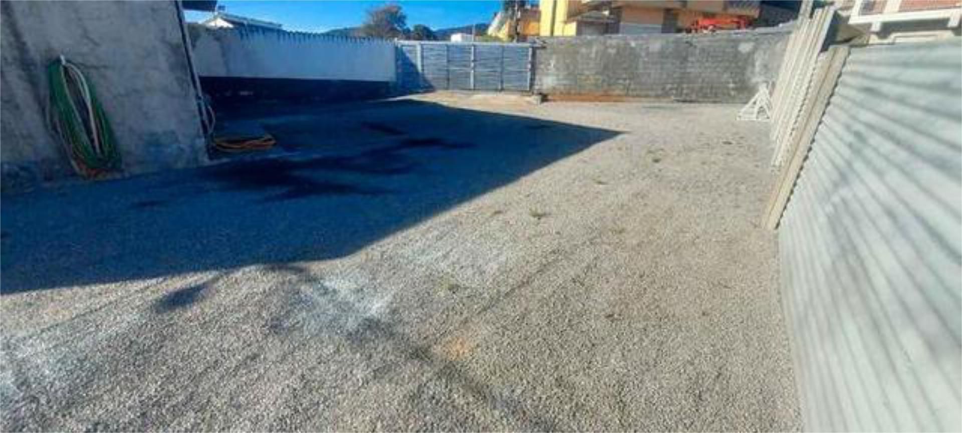 Garatge de lloguer a Samieira Garatge de lloguer en Poio