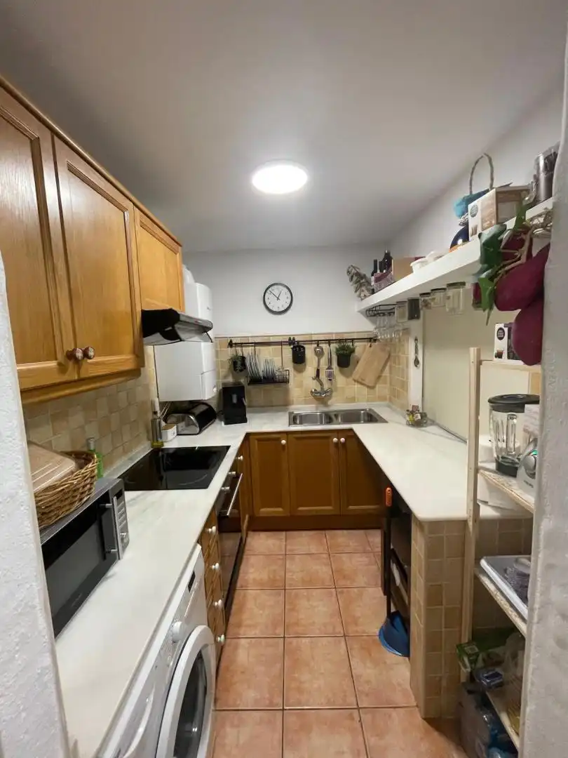 Casa o xalet en venda a Plaza del Ayuntamiento, 4, San Agustín Cuina de Casa o xalet en venda en San Agustín amb Calefacció, Parquet i Piscina