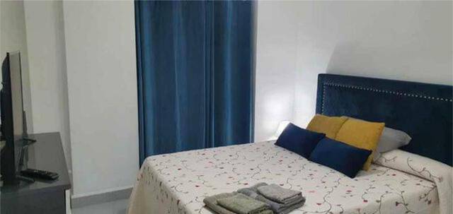 Apartamento en Alquiler en Ensanche - Diputación