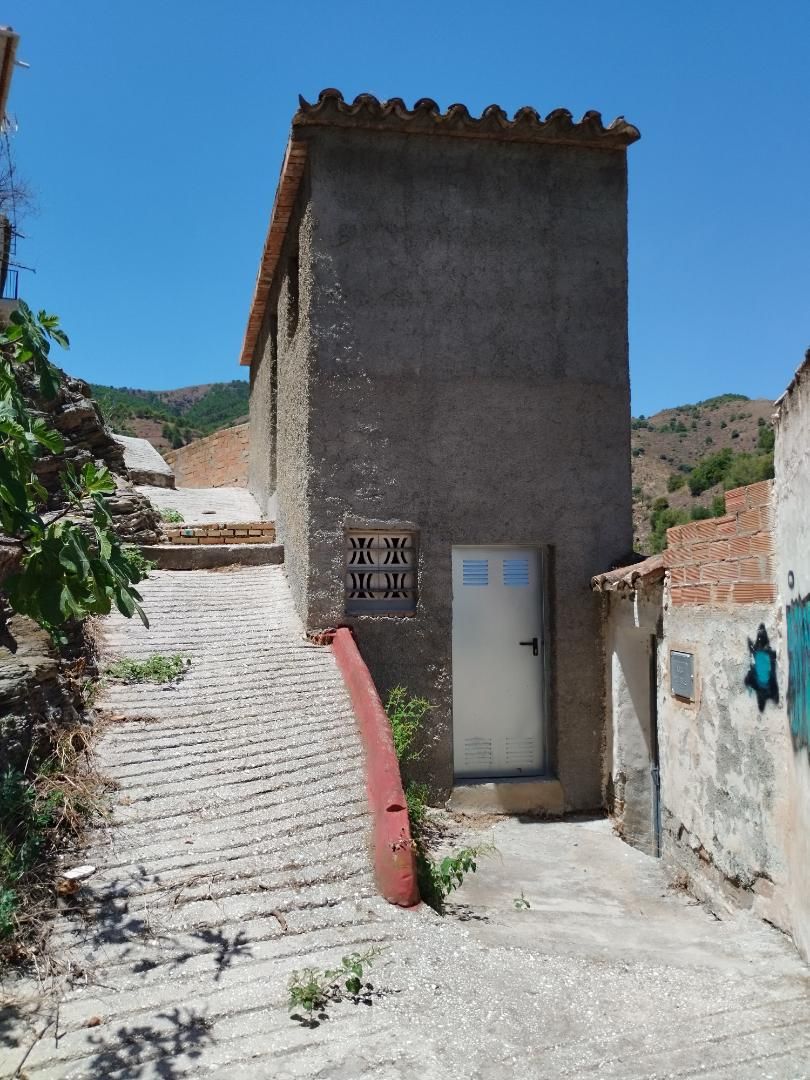 Local en venda a Calle Barranco de Amador, 3, Tolox Vista exterior de Local en venda en Tolox