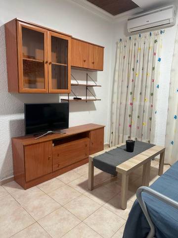 Estudio en Alquiler en Calle Infantes, 25 en Parque Ayala - Jardín de la Abadía - Huelín