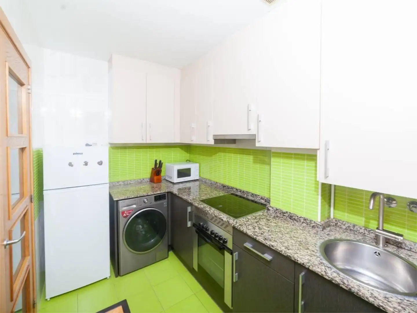 Flat for rent in Calle Rivero, 45, Centro Kitchen of Flat for rent in Avilés