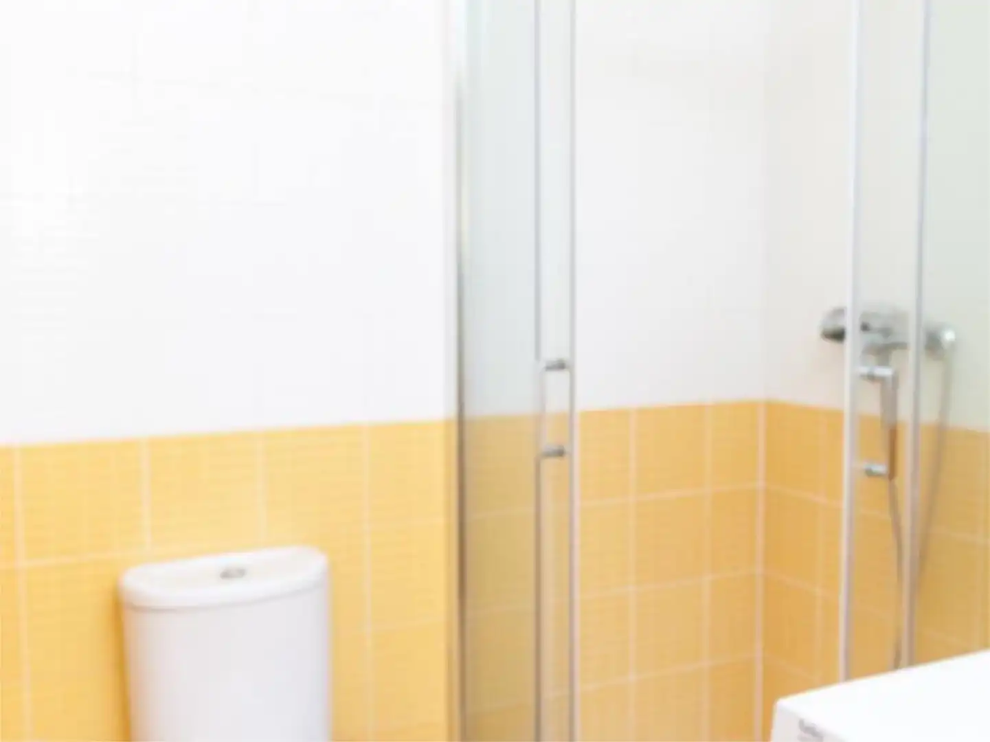 Flat for rent in Calle Rivero, 45, Centro Bathroom of Flat for rent in Avilés