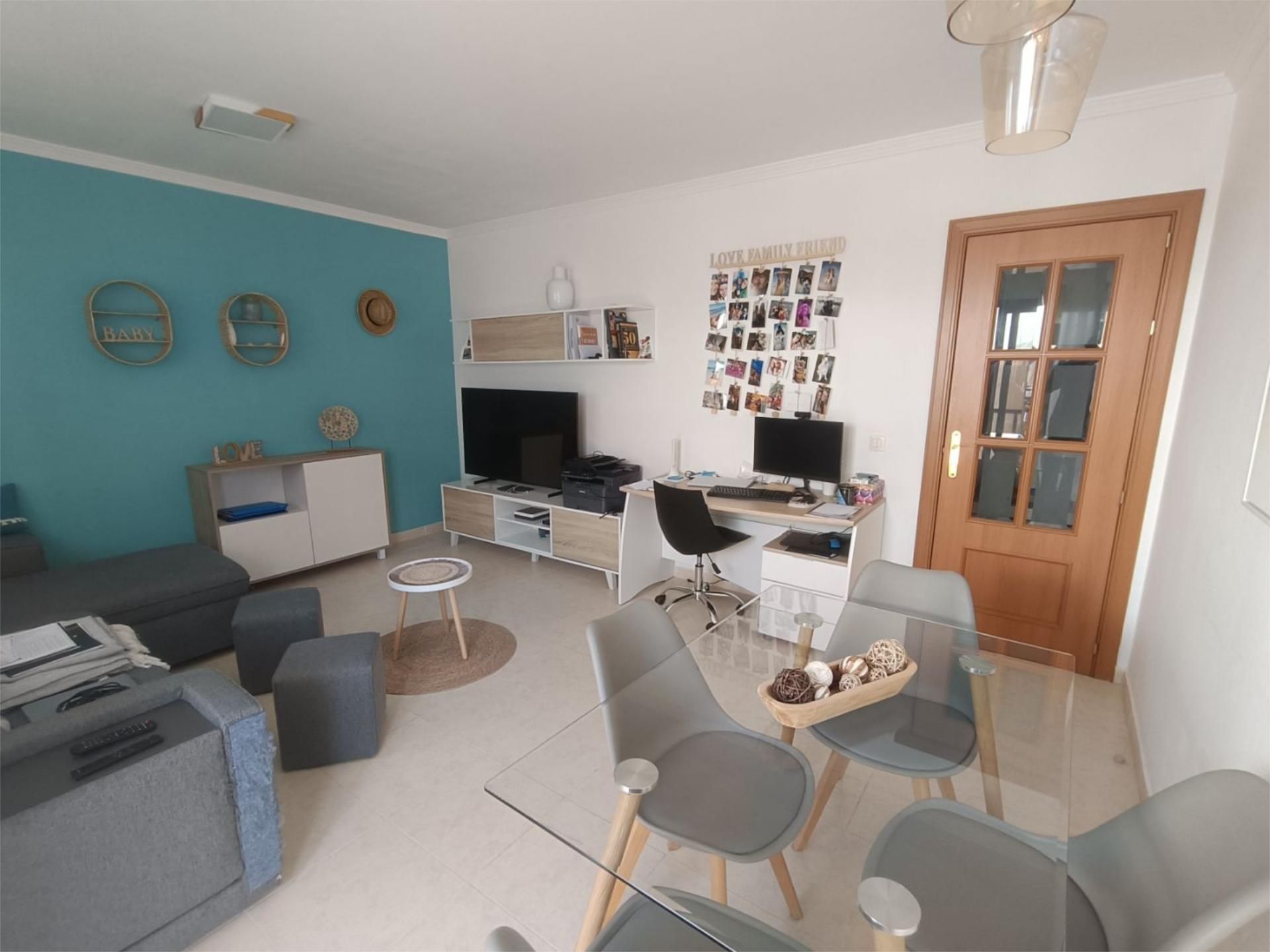 Sala d'estar de Apartament en venda en La Oliva