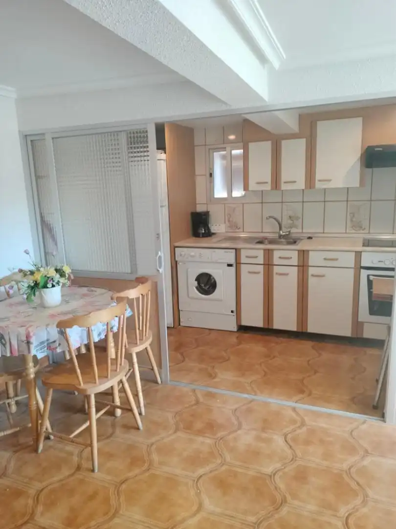 Casa adosada en venta en Calle Vigas, 58, La Vilueña Casa adosada en venta en Calle Vigas, 58, La Vilueña