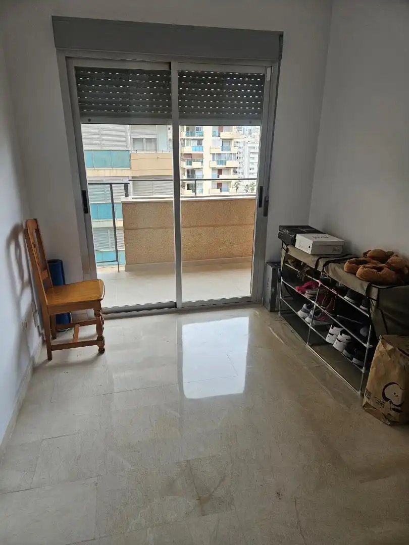 Room in Carrer Gregal, 4, Alitana - Casablanca