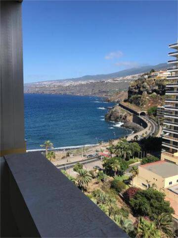 Apartamento en Alquiler en Zona Martiánez