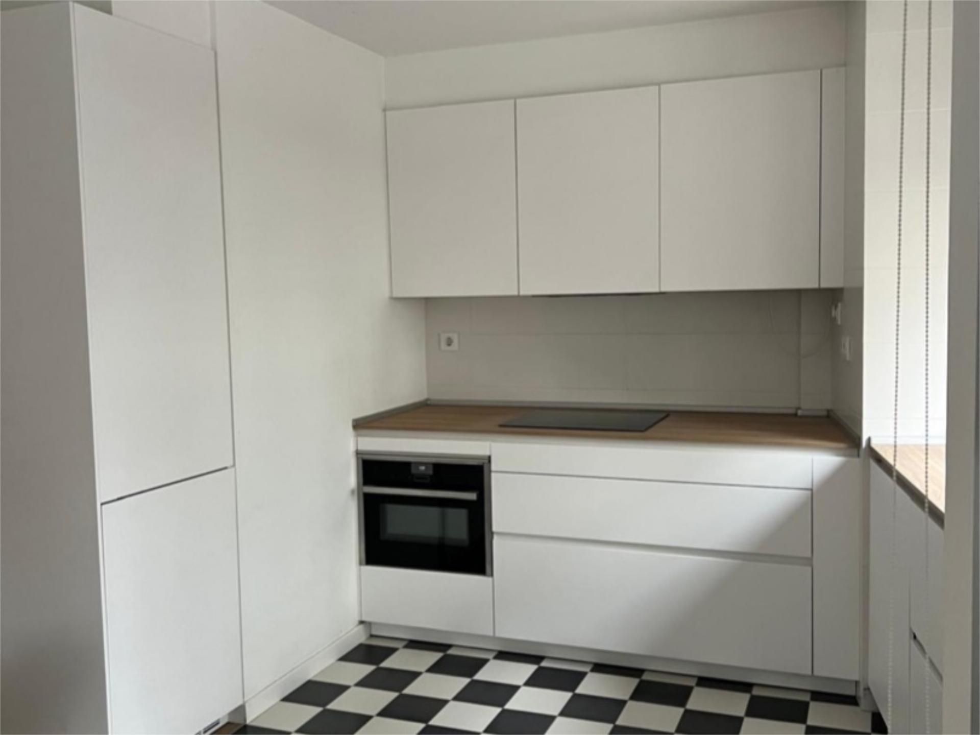 Kitchen of Flat to rent in Ourense Capital   with Heating, Parquet flooring and Terrace