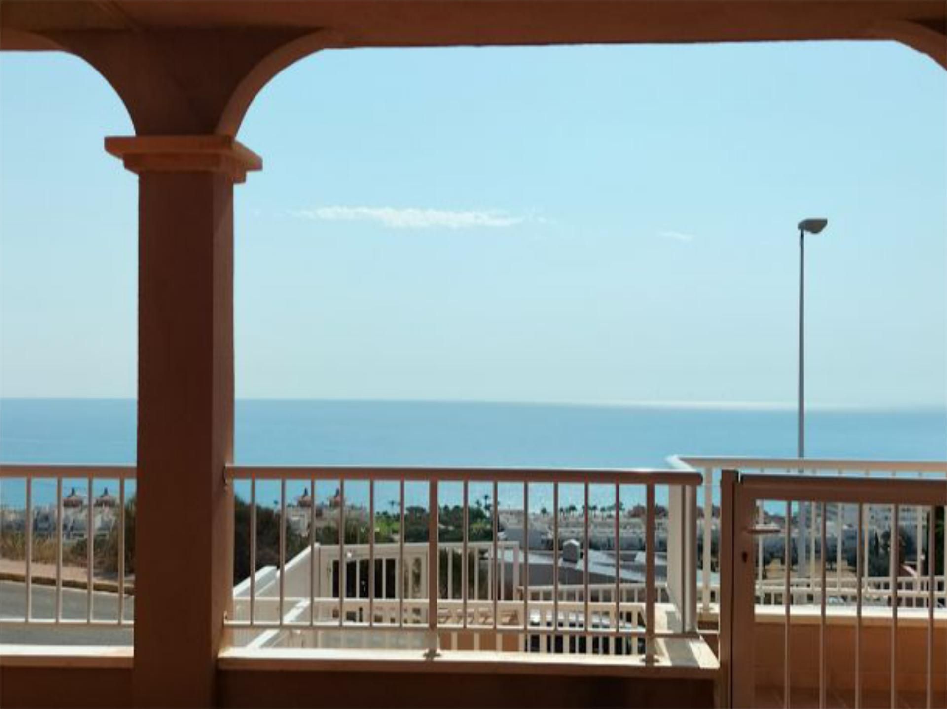 Vista exterior de Apartament en venda en Mojácar amb Aire condicionat, Terrassa i Piscina