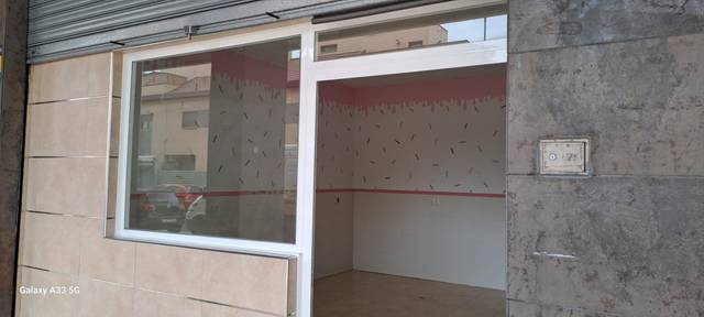 Local comercial en Venta en Calle Periodista Ángel Serradilla, 10 en Marismas del Polvorín