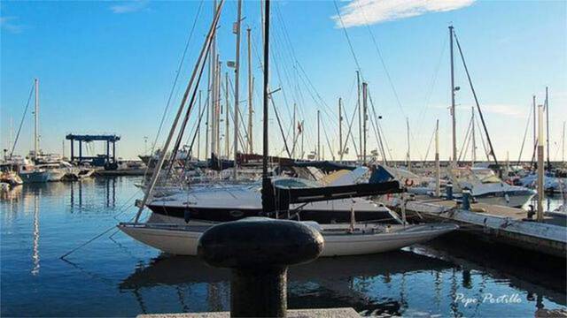 Piso en Alquiler en Caleta de Vélez